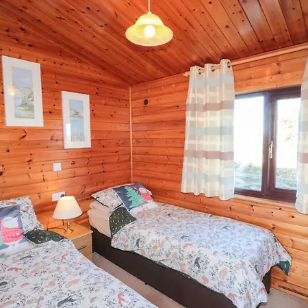 Hawthorne * Skinningrove